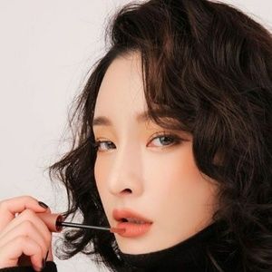 Meet your Posher, Hope